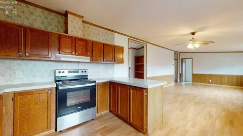 4513 Egypt Rd, Willard, OH 44890 photo 18