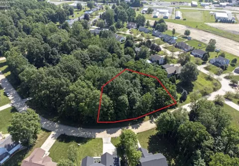 284 Stony Brook Ln, Wakeman, OH 44889