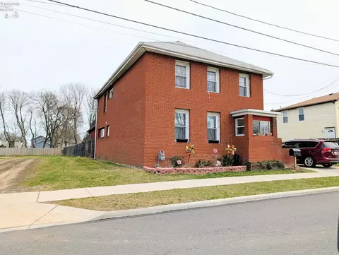 426 Warren St, Sandusky, OH 44870