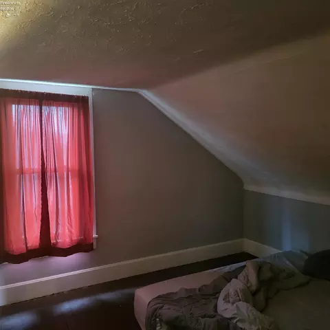 Bedroom - 105 W Maple St, Willard, OH 44890 photo 1 of 1