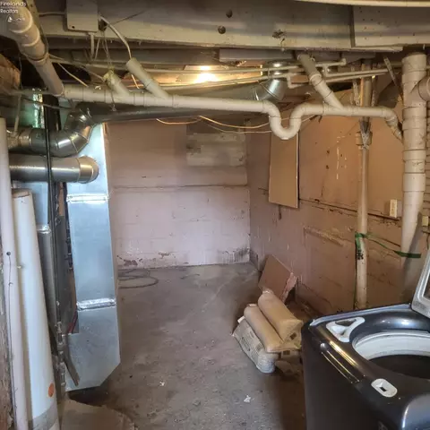 Other - 105 W Maple St, Willard, OH 44890 photo 4 of 4