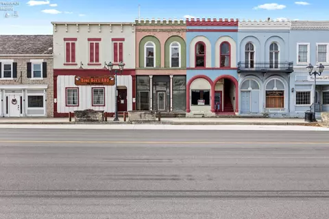 111 W Main St, Bellevue, OH 44811