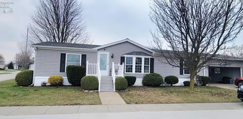 70 E Bass Cir, Marblehead, OH 43440