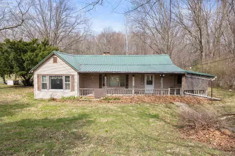 14307 Darrow Rd, Vermilion, OH 44089