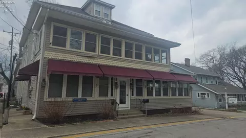 162 Walnut Ave #2, Lakeside, OH 43440
