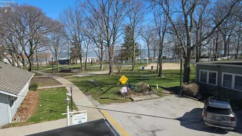 162 Walnut Ave #2, Lakeside, OH 43440 photo 9