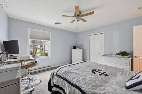 Bedroom - 340 Lighthouse Oval, Marblehead, OH 43440 photo 5 of 5