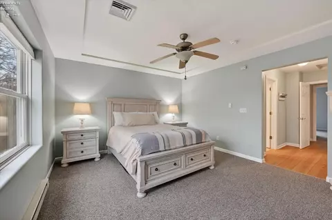 Bedroom - 340 Lighthouse Oval, Marblehead, OH 43440 photo 2 of 5