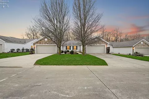 Other - 340 Lighthouse Oval, Marblehead, OH 43440 photo 1 of 9