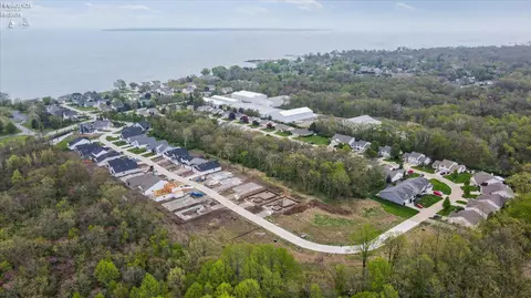 View/Area - 340 Lighthouse Oval, Marblehead, OH 43440 photo 6 of 11