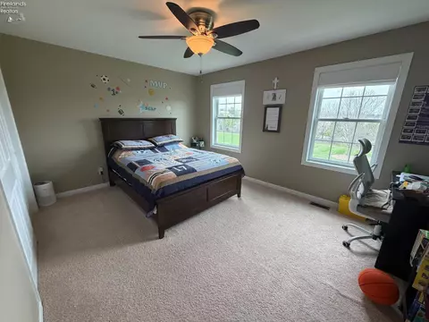 Bedroom - 613 Summerfield Pl, Huron, OH 44839 photo 3 of 3