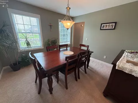 Dining - 613 Summerfield Pl, Huron, OH 44839 photo 2 of 2