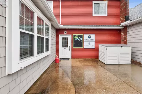 Exterior - 352 Main St #B, Huron, OH 44839 photo 5 of 5