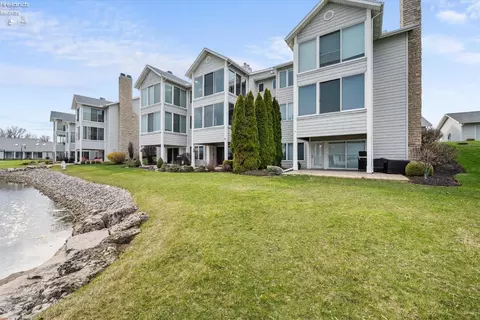 10654 E Bayshore Rd #48, Marblehead, OH 43440