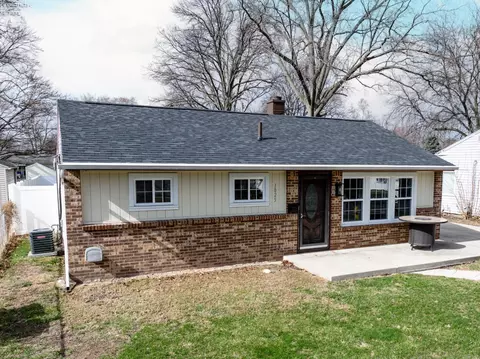 1025 Hugo, Maumee, OH 43537