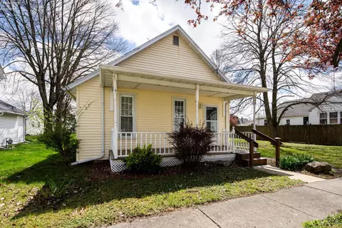 Exterior - 348 E 4th St, Elmore, OH 43416 photo 3 of 5