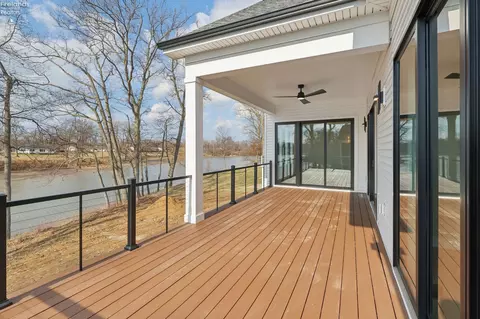 Exterior - 1133 Sheltered Brook Dr, Huron, OH 44839 photo 3 of 5