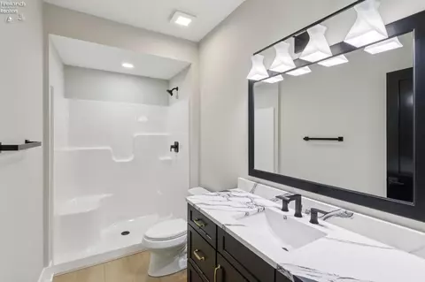Bath - 1133 Sheltered Brook Dr, Huron, OH 44839 photo 5 of 5