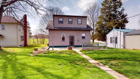 Exterior - 529 S Main St, Willard, OH 44890 photo 2 of 5