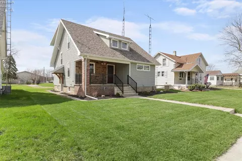 547 N Church St, Oak Harbor, OH 43449