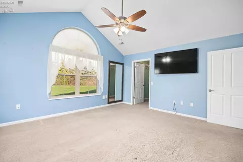 Bedroom - 3817 Windsor Bridge Cir, Huron, OH 44839 photo 3 of 5