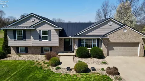 5081 Tomahawk Dr, Norwalk, OH 44857