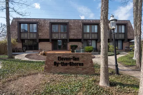1110 By The Shores Dr #3, Huron, OH 44839