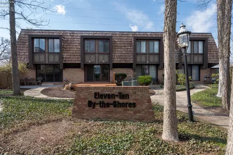 1110 By The Shores Dr #3, Huron, OH 44839