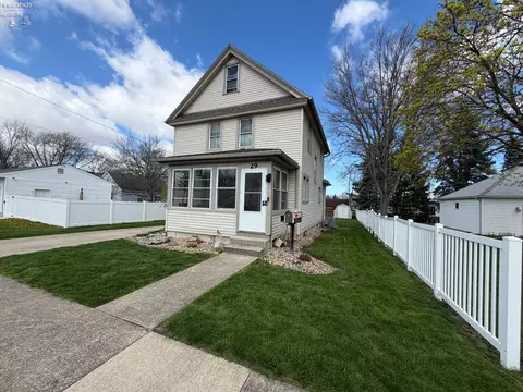 29 Erie St, Norwalk, OH 44857