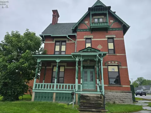 1319 Tiffin Ave, Sandusky, OH 44870