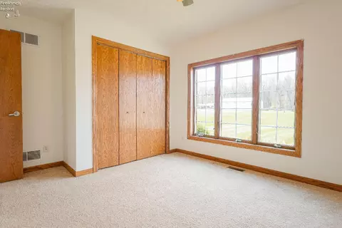 Bedroom - 3408 Liberty Rd, Willard, OH 44890 photo 7 of 10