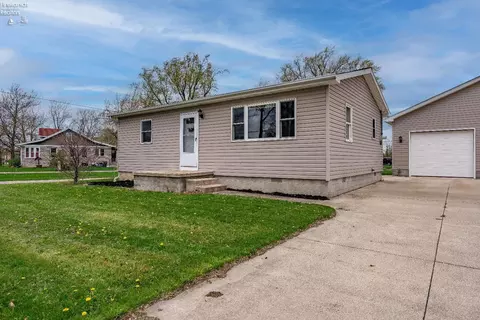 4417 Venice Rd, Sandusky, OH 44870