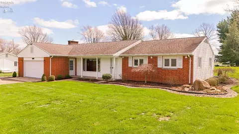 4009 E Broadway Rd, Willard, OH 44890