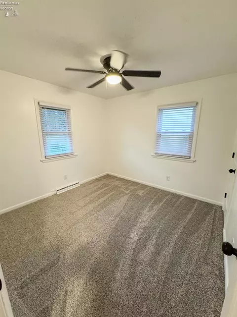Bedroom - 3015 Boos Rd, Huron, OH 44839 photo 3 of 3