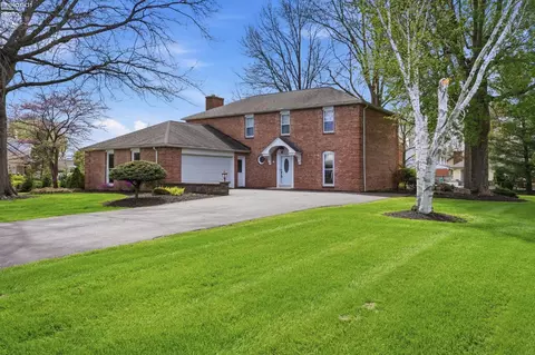 66 Harvest Ln, Tiffin, OH 44883