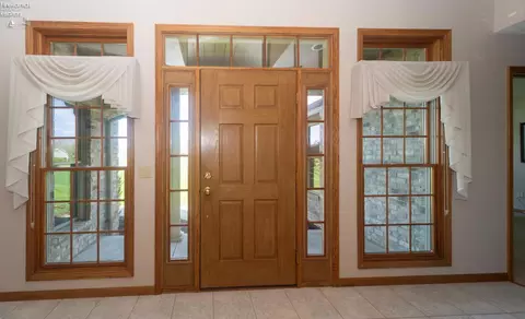 Entry Way - 112 Mallard Creek Run, Lagrange, OH 44050 photo 1 of 1