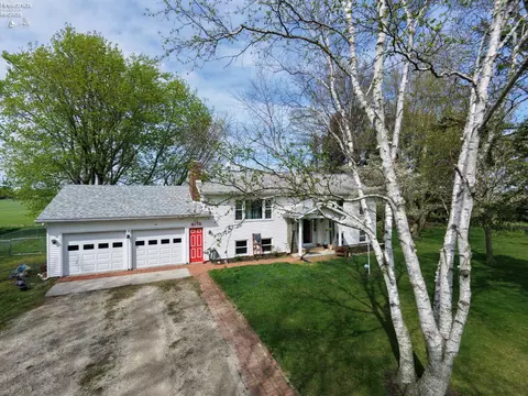 6172 County Road 191, Bellevue, OH 44811