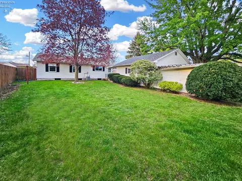 Exterior - 4165 Limerick Rd, Clyde, OH 43410 photo 6 of 12