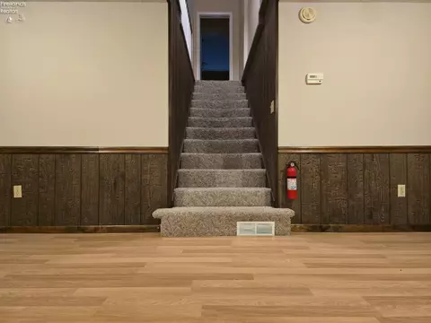 Entry Way - 2914 Scheid Rd, Huron, OH 44839 photo 2 of 2