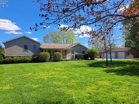 2683 State Route 12, Burgoon, OH 43407