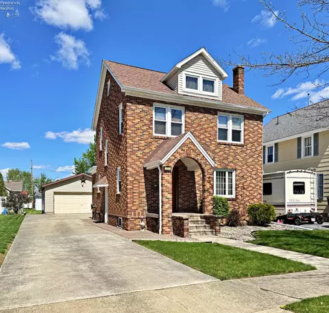 115 Gross St, Tiffin, OH 44883