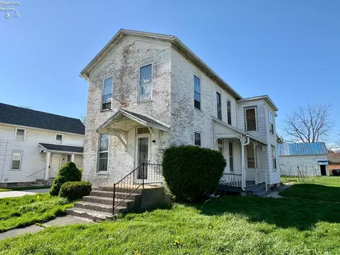 372 W Perry St, Tiffin, OH 44883
