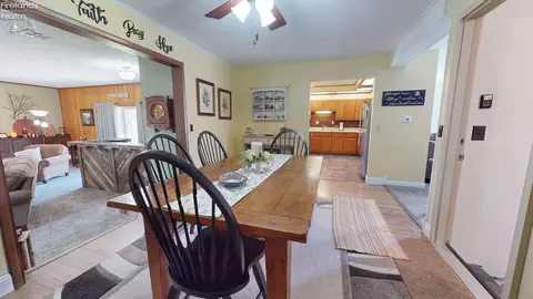 Dining - 518 Kennedy Dr, Willard, OH 44890 photo 2 of 5