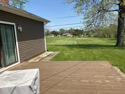 Exterior - 518 Kennedy Dr, Willard, OH 44890 photo 4 of 5