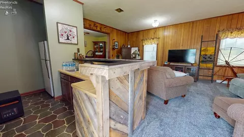 Other - 518 Kennedy Dr, Willard, OH 44890 photo 4 of 11