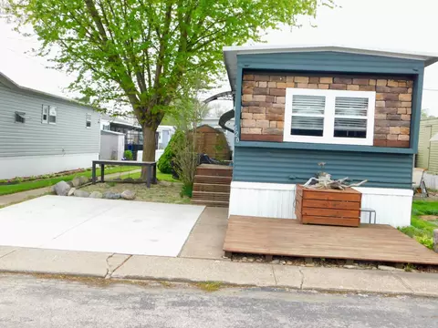 520 Stan Dr, Huron, OH 44839 photo 3