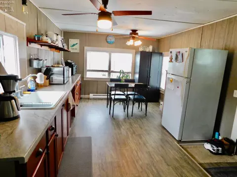 520 Stan Dr, Huron, OH 44839 photo 7