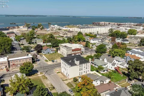 934 Washington St #2B, Sandusky, OH 44870