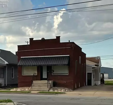 1327 Fifth St, Sandusky, OH 44870