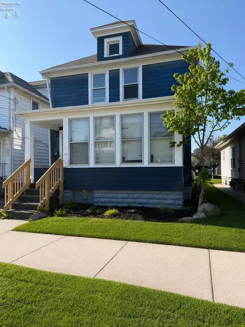 1222 W Osborne St, Sandusky, OH 44870